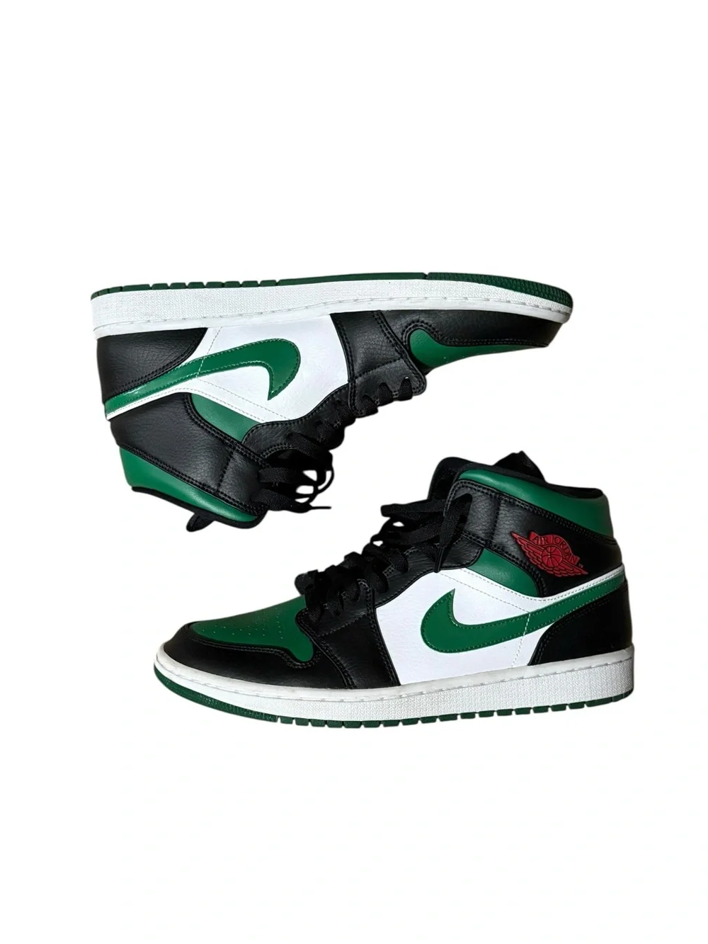 Jordan retro 1 mids